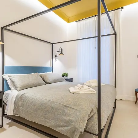 Monti Exclusive 3 Bedroom Apartment * Rzym