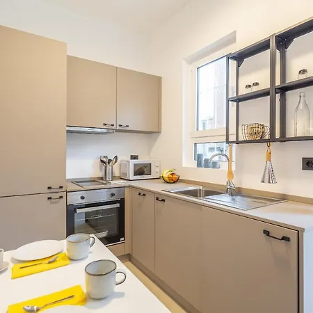 Monti Exclusive 3 Bedroom Apartment Apartament