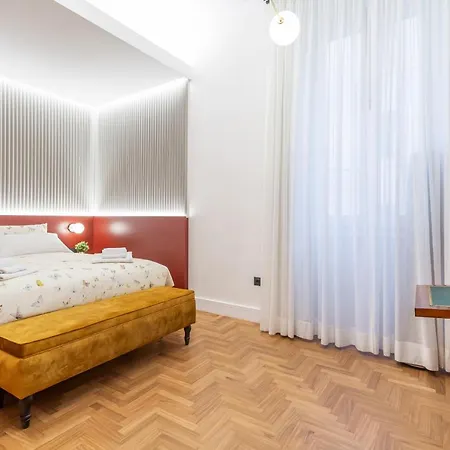 Monti Exclusive 3 Bedroom Apartment * Rzym